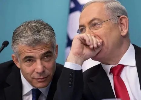 نتنياهو يسعى لدعم لابيد لقراره بشأن غزة وسط تحذيرات من إعادة الاحتلال وعائلات الأسرى تتخوف من قرارات كارثية