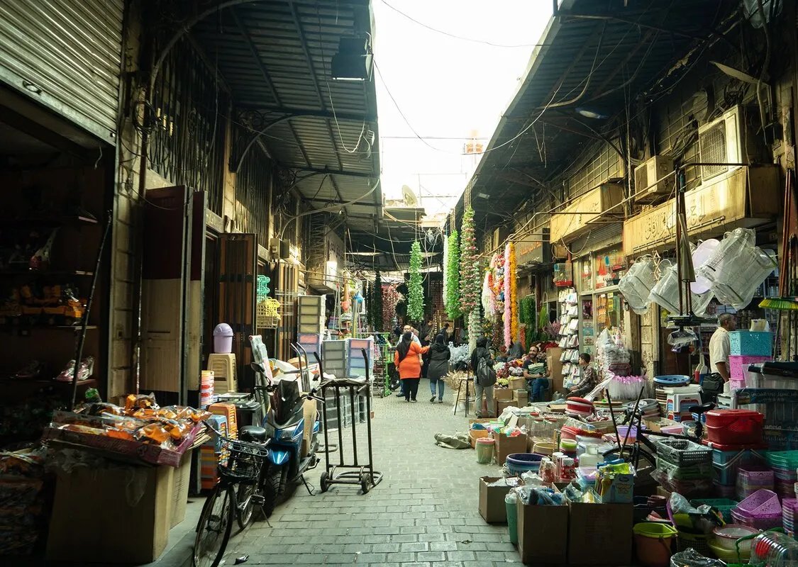 سوريا تشدد العقوبات على التهريب: غرامات تصل إلى سبعة أضعاف الرسوم وملاحقة حاسمة للمخالفين