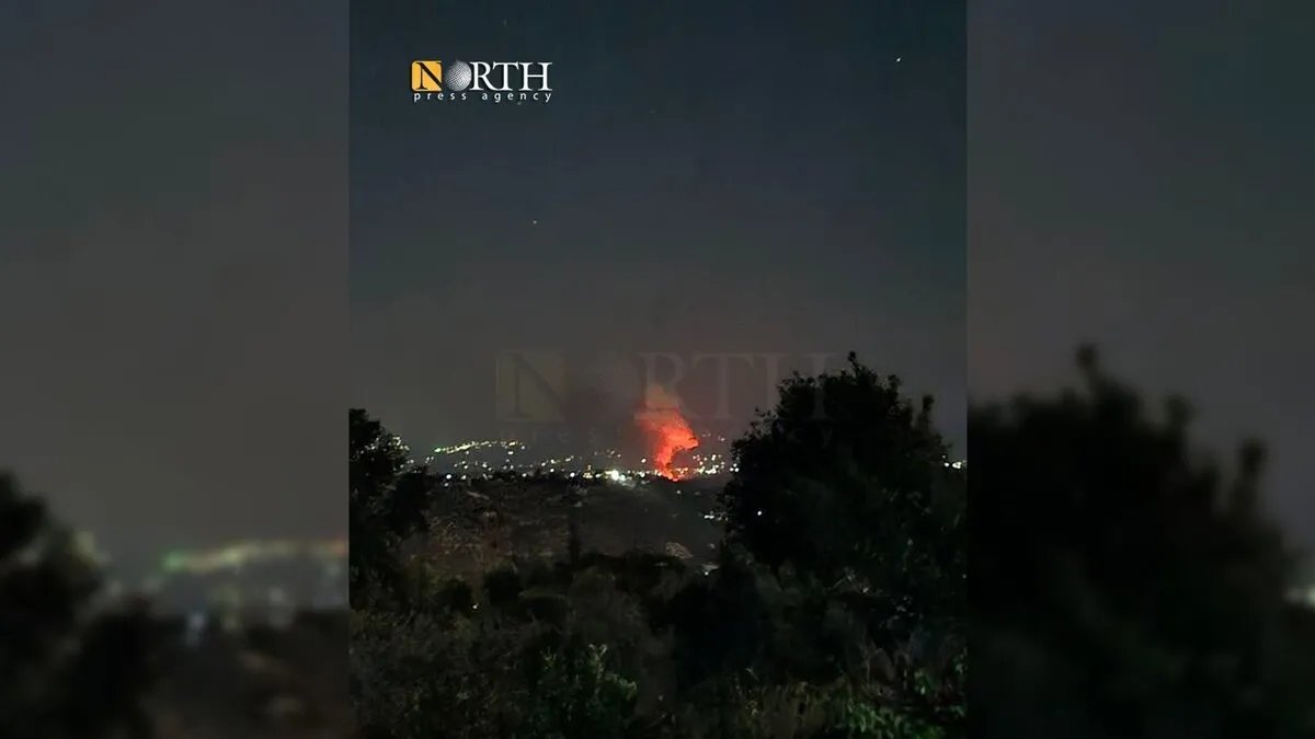 غارات إسرائيلية تستهدف اللواء 107 في منطقة جبلة بريف اللاذقية