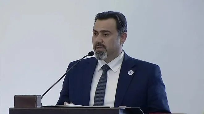 اتفاق مرتقب بين وزارة التربية والإدارة الذاتية: هل ينهي أزمة المناهج وتعليم اللغة الكردية في سوريا؟