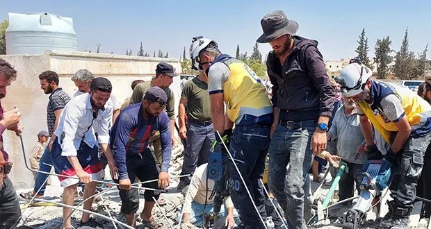 مأساة في الزربة: انهيار مبنى سكني يخلف ثلاث وفيات وثماني إصابات