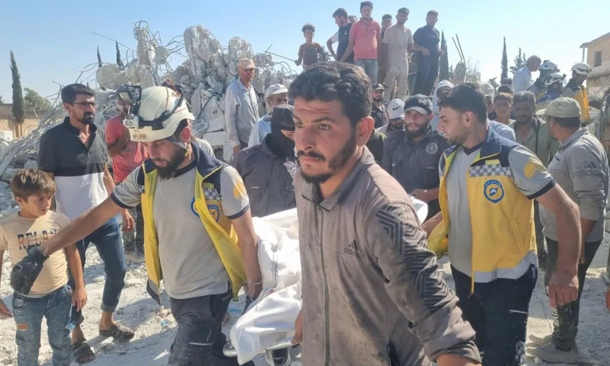 فاجعة في ريف حلب: ارتفاع حصيلة ضحايا انهيار مبنى قيد الإنشاء إلى ثلاثة قتلى وثمانية جرحى