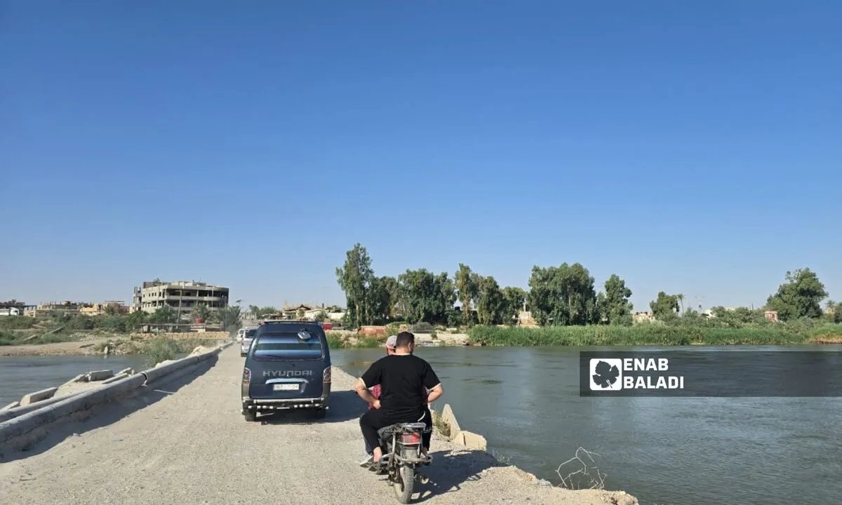 دير الزور: تحديد مواعيد جديدة لعبور المعابر النهرية وتخفيف العبء عن السكان