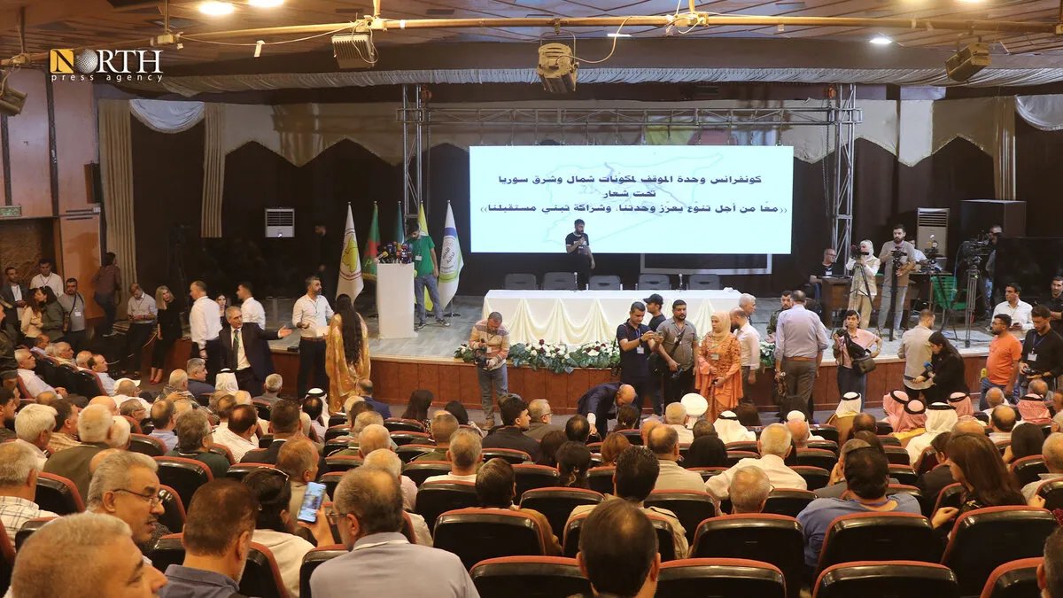 عشائر عربية تدعو إلى الاندماج السريع بين الإدارة الذاتية والدولة السورية ونبذ خطاب الكراهية