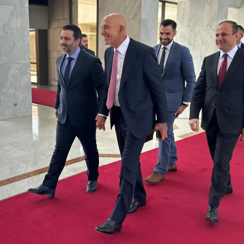 واشنطن تدعم التنمية والاستقرار في سوريا: ترحيب بمشاريع إعادة الإعمار