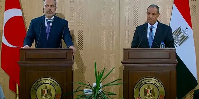مصر وتركيا تتفقان على أهمية الحفاظ على وحدة الأراضي السورية