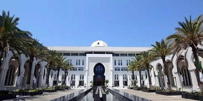 الجزائر تدين بشدة مخططات إسرائيلية لإعادة احتلال غزة وتهجير سكانها