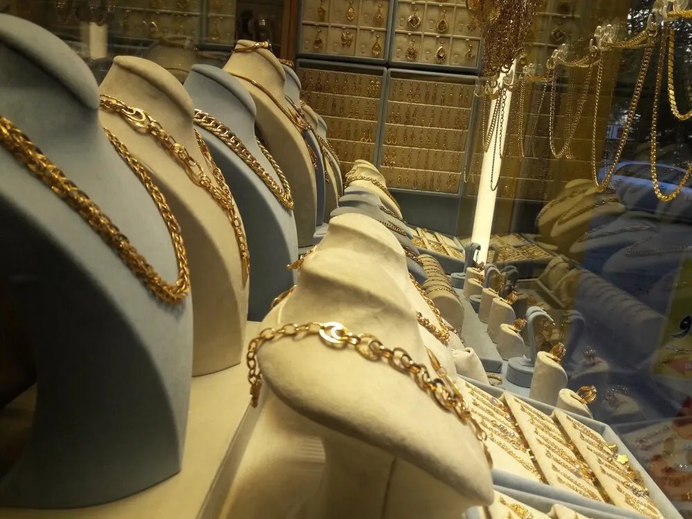 سعر الذهب في سوريا يحافظ على استقراره الرسمي