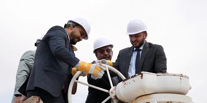 وصول الغاز الأذربيجاني إلى حمص: خطوة نحو تحسين إمدادات الكهرباء في سوريا