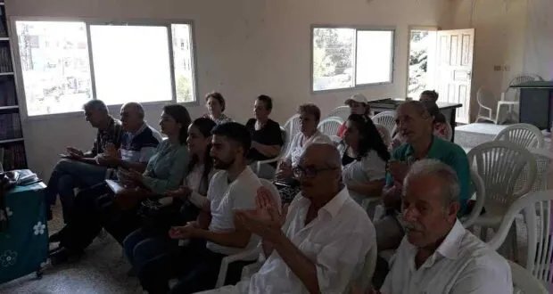 محاضرة طبية حول القرحة الهضمية في قرية الجروية: الأسباب، الأعراض، والعلاج