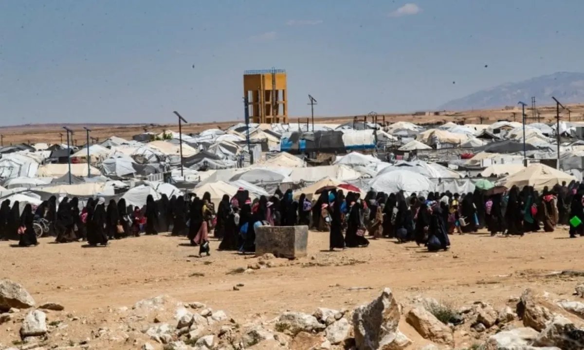 مخيم "الهول": هل تتخلى "قسد" عن ورقتها الرابحة مع تصاعد الضغوط الداخلية والخارجية؟