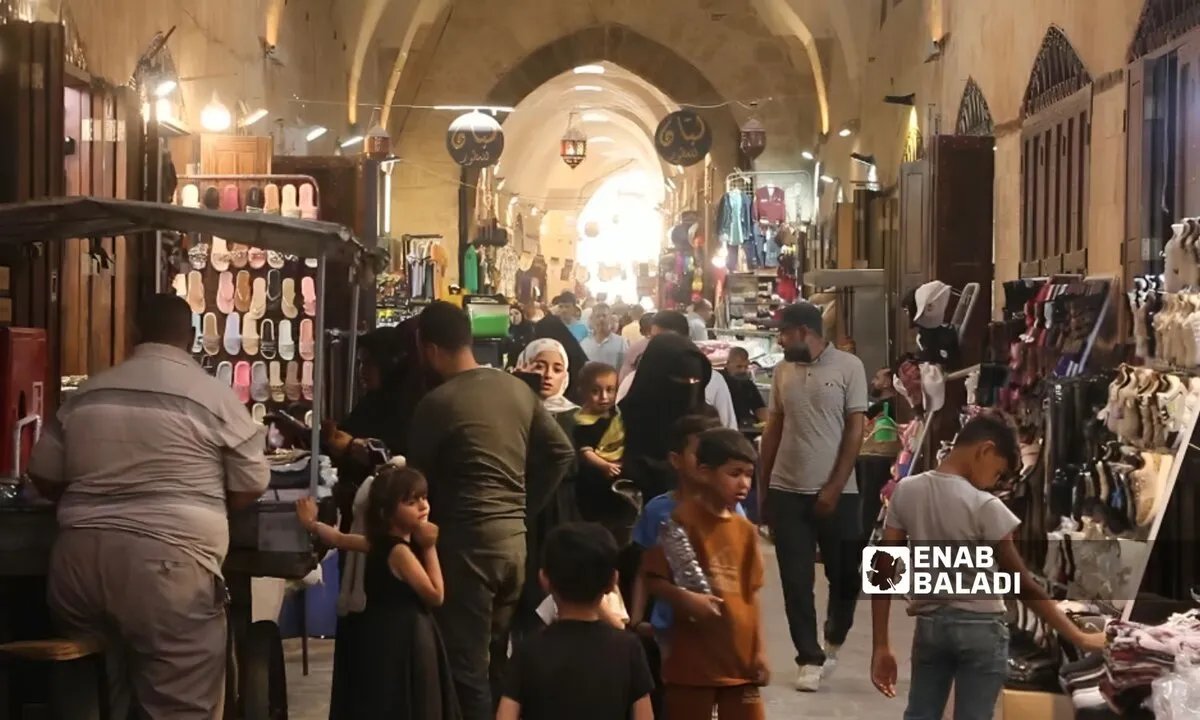 خبراء يقترحون حلولاً لإنقاذ الاقتصاد السوري: من الفوضى إلى الاستقرار