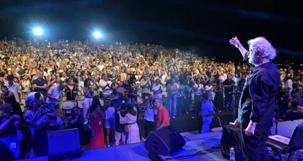 مارسيل خليفة يختتم مهرجانات صيدا الدولية بأمسية وطنية حماسية