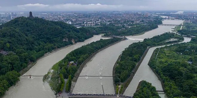 الصين ترفع مستوى الاستجابة للفيضانات في جنوب غرب البلاد مع توقعات بأمطار غزيرة