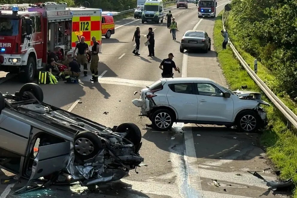 مأساة في ألمانيا: مصرع شخص وإصابات خطيرة في حادث تصادم مروع بـ شمال الراين-وستفاليا