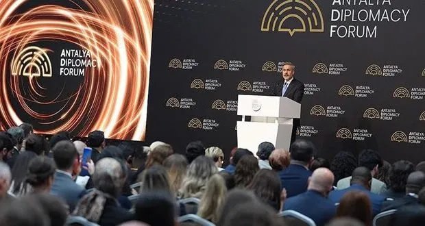 وزير الخارجية التركي: التوغلات الإسرائيلية في سوريا تهدد الاستقرار الإقليمي