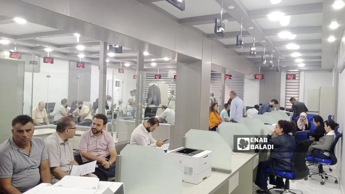 انتقادات لـ"النافذة الواحدة" في مديرية الشركات بدمشق رغم الوعود بالتسهيل