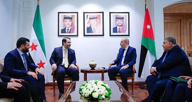 وزير الخارجية السوري يلتقي نظيره الأردني في عمان تمهيداً لاجتماع ثلاثي مع المبعوث الأمريكي