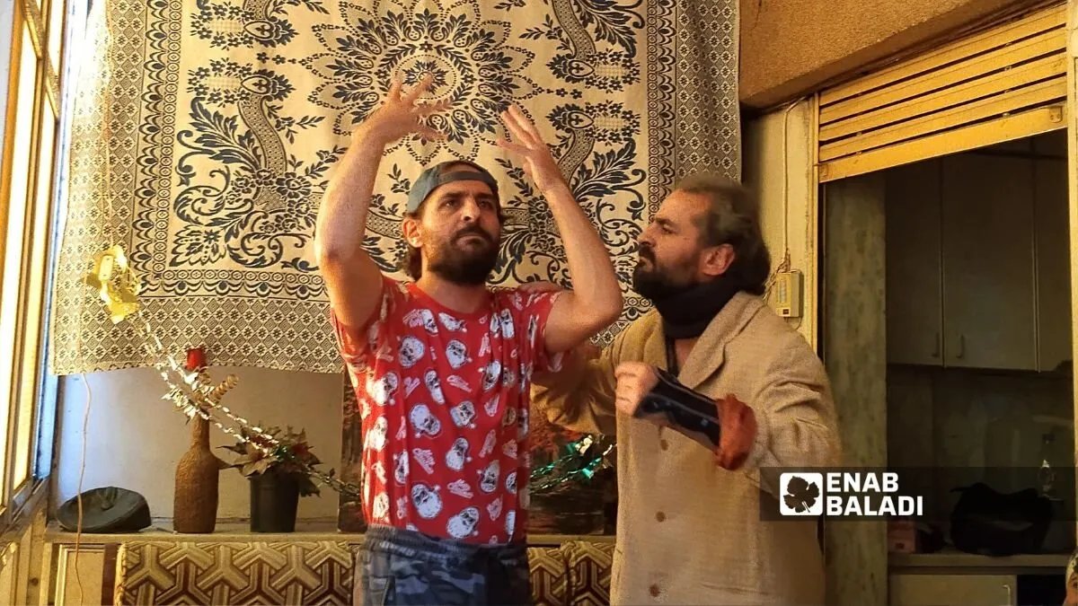 جدل حول إيقاف ثم استئناف عرض "كل عار وأنتم بخير" للأخوين ملص.. وزارة الثقافة توضح