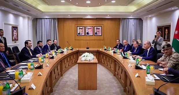 الأردن يستضيف اجتماعاً سورياً أردنياً أمريكياً لدعم الاستقرار وإعادة الإعمار في سوريا والسويداء