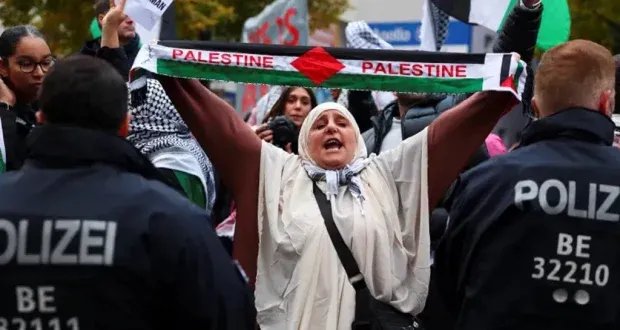 ألمانيا أمام معضلة الاعتراف بفلسطين مع الحفاظ على حق إسرائيل في الوجود: ضغوطات داخلية وخارجية