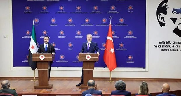 الشيباني وفيدان يبحثان في أنقرة حلولاً للأزمة السورية وتطوير التعاون الاقتصادي