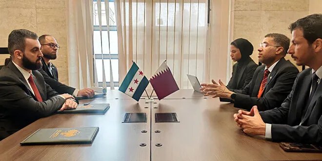 في جنيف: وزير الإدارة المحلية والبيئة يبحث مع مسؤول قطري تعزيز التعاون البيئي