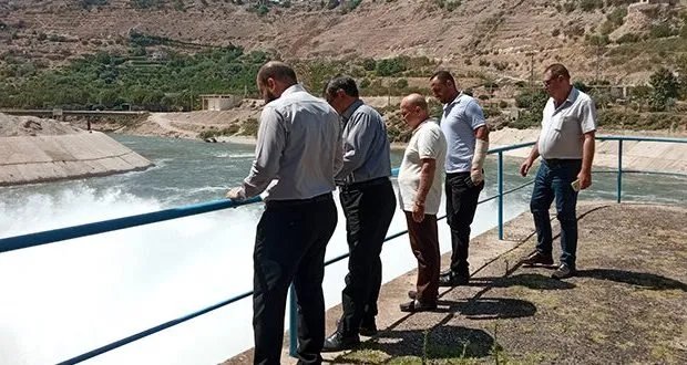 استجابة لمناشدات المزارعين: فتح سد الرستن في حماة للمرة الرابعة هذا العام