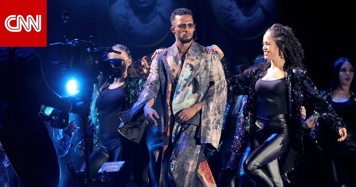 تألق النجوم العرب بالجاكيت الرجالي: قصات جريئة وألوان عصرية