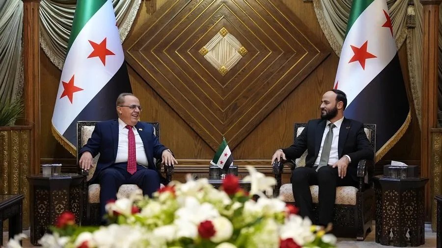 محافظ حلب ووزير التعليم العالي يتخذان قرارات هامة لتطوير التعليم الجامعي