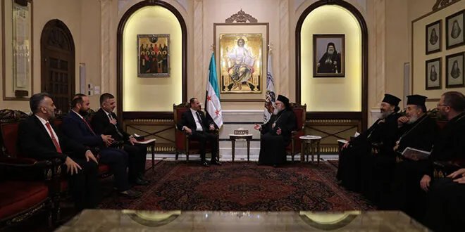 بتكليف من الرئيس.. ماهر الشرع يلتقي البطريرك يوحنا العاشر يازجي