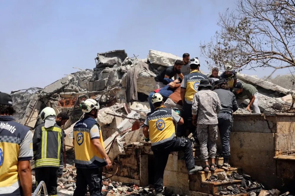 إدلب: مصرع وإصابة أشخاص في انفجار مستودع ذخيرة