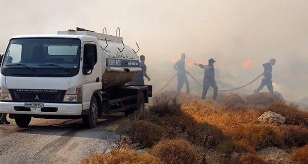 السيطرة على حريق كبير في سهل الغاب بجهود مشتركة من فرق الإطفاء والأهالي