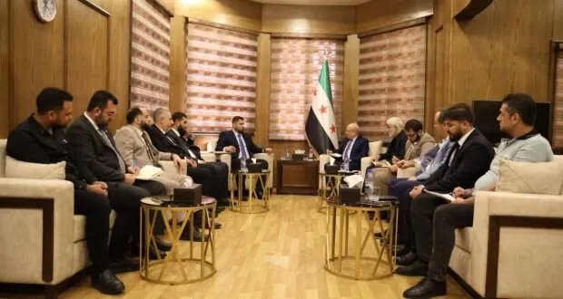 وزارة النقل تضع خطة استراتيجية لتأهيل الطرق والجسور المتضررة في إدلب