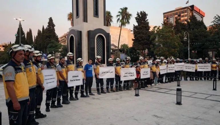 وقفة تضامنية واسعة للمطالبة بالإفراج عن المتطوع حمزة العمارين المختطف في السويداء