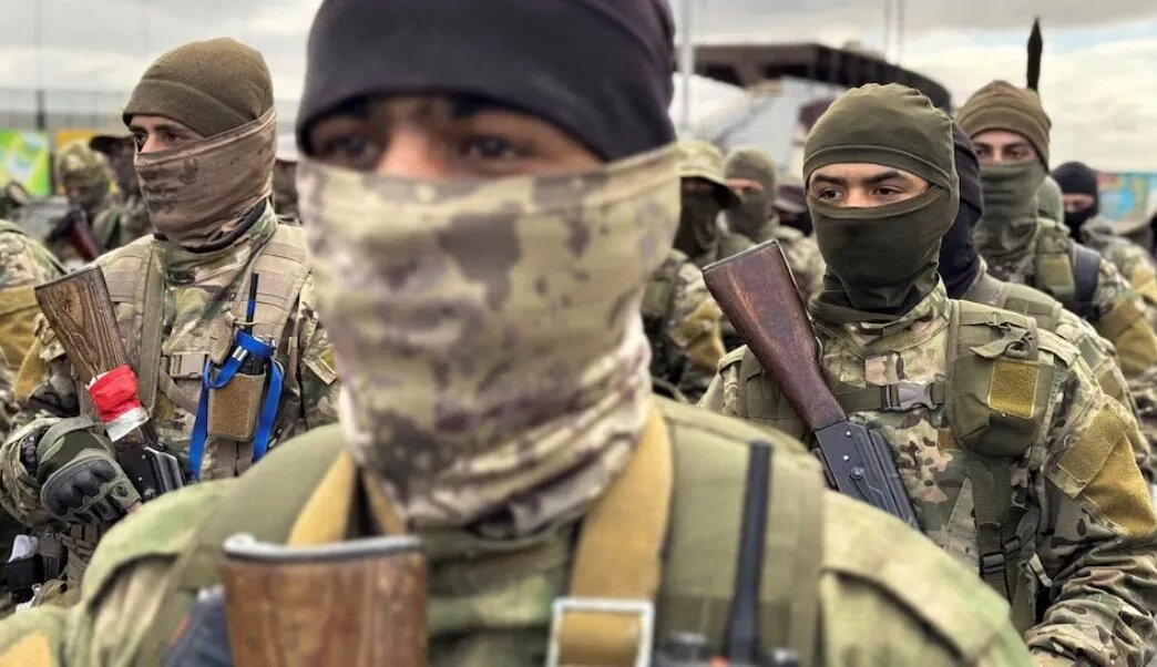 مقاتلون أجانب يطالبون بالجنسية السورية بعد دعمهم للإطاحة بالأسد