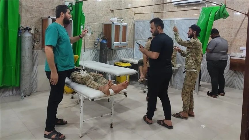 حلب: أكثر من 500 حالة تسمم غذائي في صفوف الجيش السوري ونقلهم إلى المستشفى