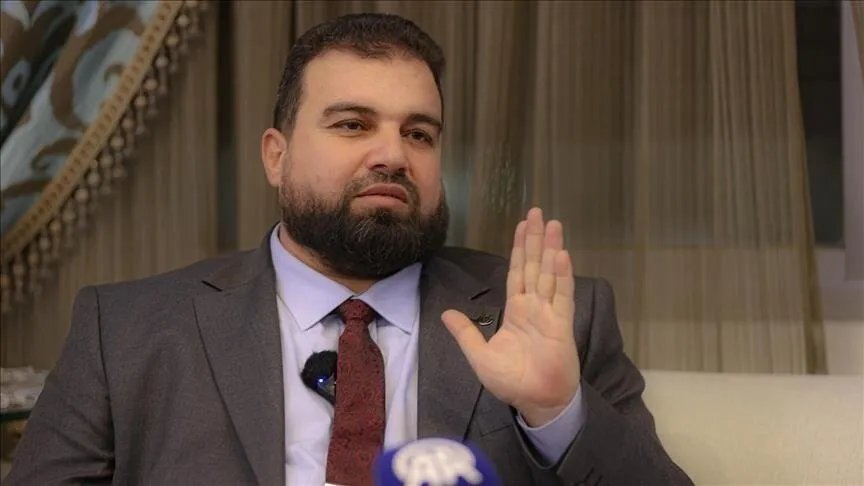 محافظ السويداء يدعو إلى الصلح بين العشائر والأهالي لتعزيز السلم الأهلي