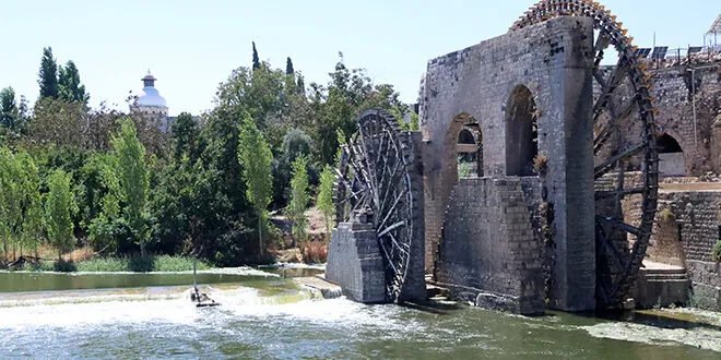 عودة الحياة إلى العاصي: نواعير حماة تدور مجدداً بعد فتح سد الرستن