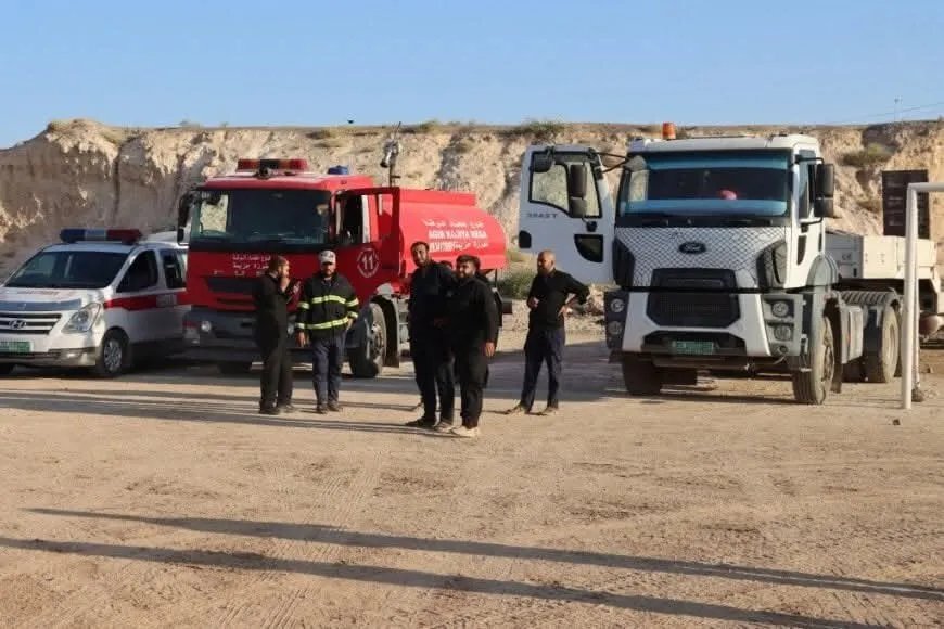 فرق إطفاء الإدارة الذاتية تنتظر موافقة دمشق للمشاركة في إخماد حرائق حماة واللاذقية