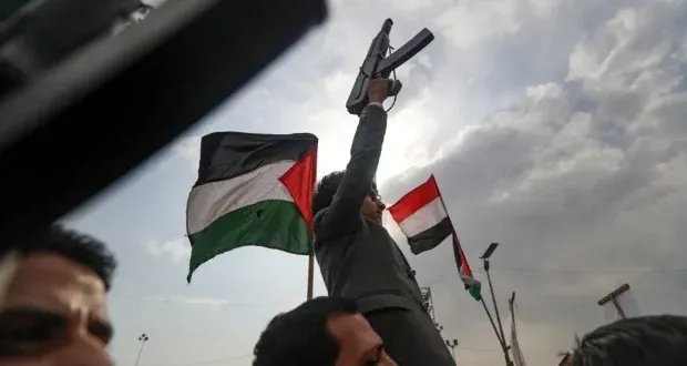 أنباء عن استهداف محطة حزيز للكهرباء جنوب صنعاء.. والحوثيون يتهمون بـ "العدوان"