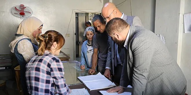 جولة قضائية مفاجئة في ريف دمشق للاستماع لشكاوى المواطنين وتسريع الإجراءات