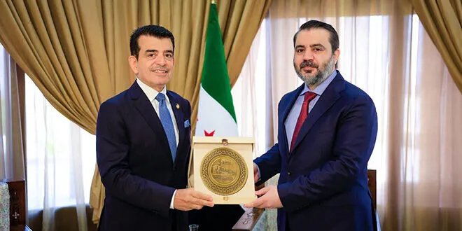 وزير الخارجية يبحث مع الإيسيسكو تعزيز التعاون في البحث العلمي وحماية التراث السوري