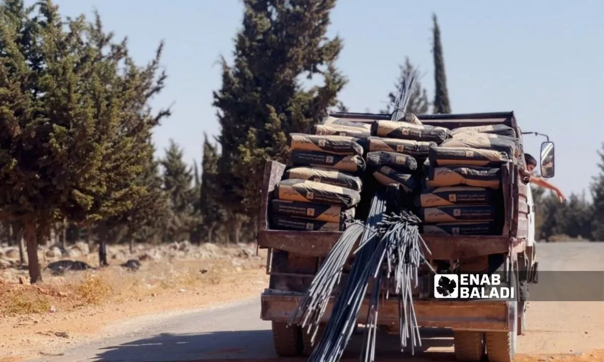 انتعاش قطاع البناء في سوريا مع انخفاض أسعار مواد البناء وتأهيل المنازل المتضررة