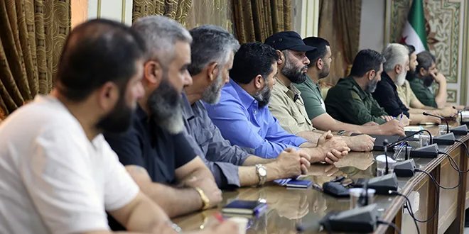 درعا: اجتماع أمني لتعزيز الاستقرار وتطبيق القانون