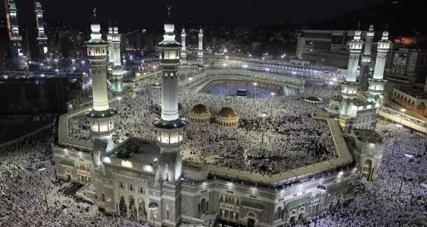 السعودية تعلن ضوابط مشددة لموسم حج 2025: منع إسكان مخالفي التعليمات