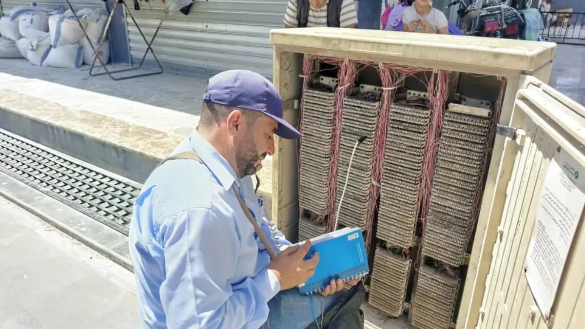انقطاع الاتصالات والإنترنت في درعا: ما الأسباب وما الجهود المبذولة لإصلاح العطل؟