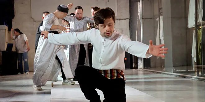 مؤسسة "شهيق وزفير" تنظم عرض أزياء في حلب لدعم وتمكين ذوي الإعاقة