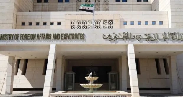 الخارجية السورية والأمم المتحدة تعززان الاستجابة الإنسانية في الجنوب: السويداء ودرعا في صدارة الأولويات