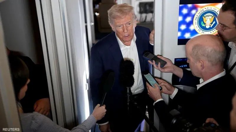 ترامب يلوح بـ"قرار سريع" بشأن إيران بعد محادثات عُمان.. ووزير الدفاع الأميركي يهدد بـ"ضرب العمق"